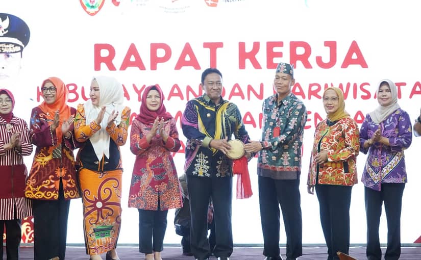 Samakan Persepsi dan Perkuat Sinergitas, Wagub Buka Resmi Rakerda Pariwisata dan Kebudayaan Tahun 2024